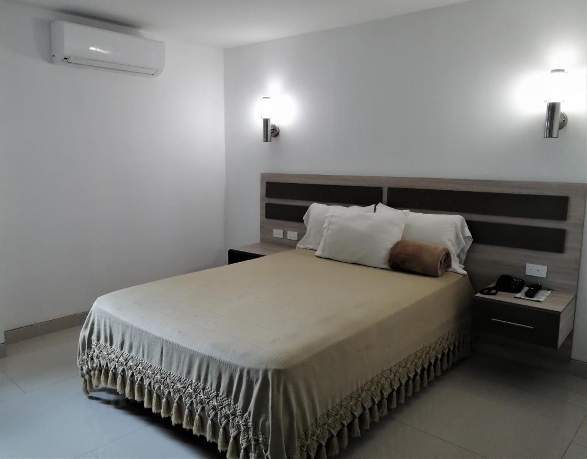 Hotel Panorama 辛塞莱霍 外观 照片